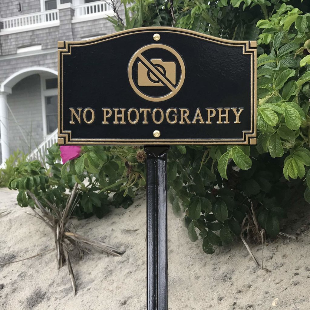no photography sign